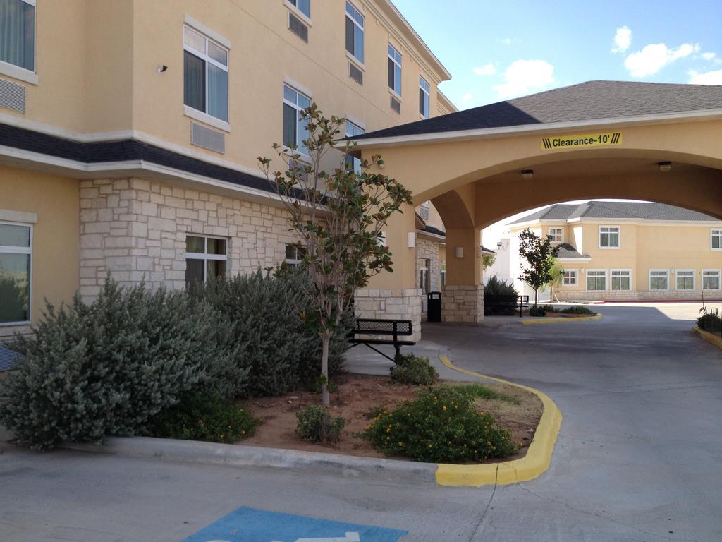 Super 8 By Wyndham Tx Odessa